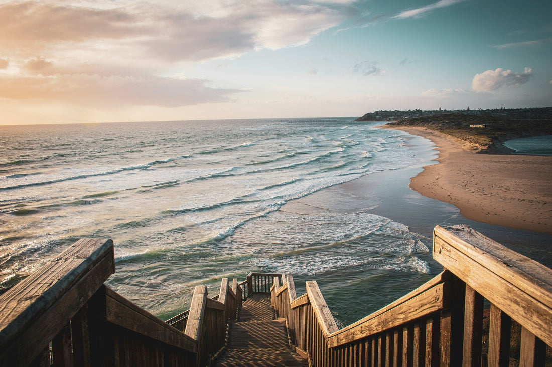 How to Read a Surf Forecast: Swell, Wind, and Tides Explained for Australian Surfers - Flatrock Surf