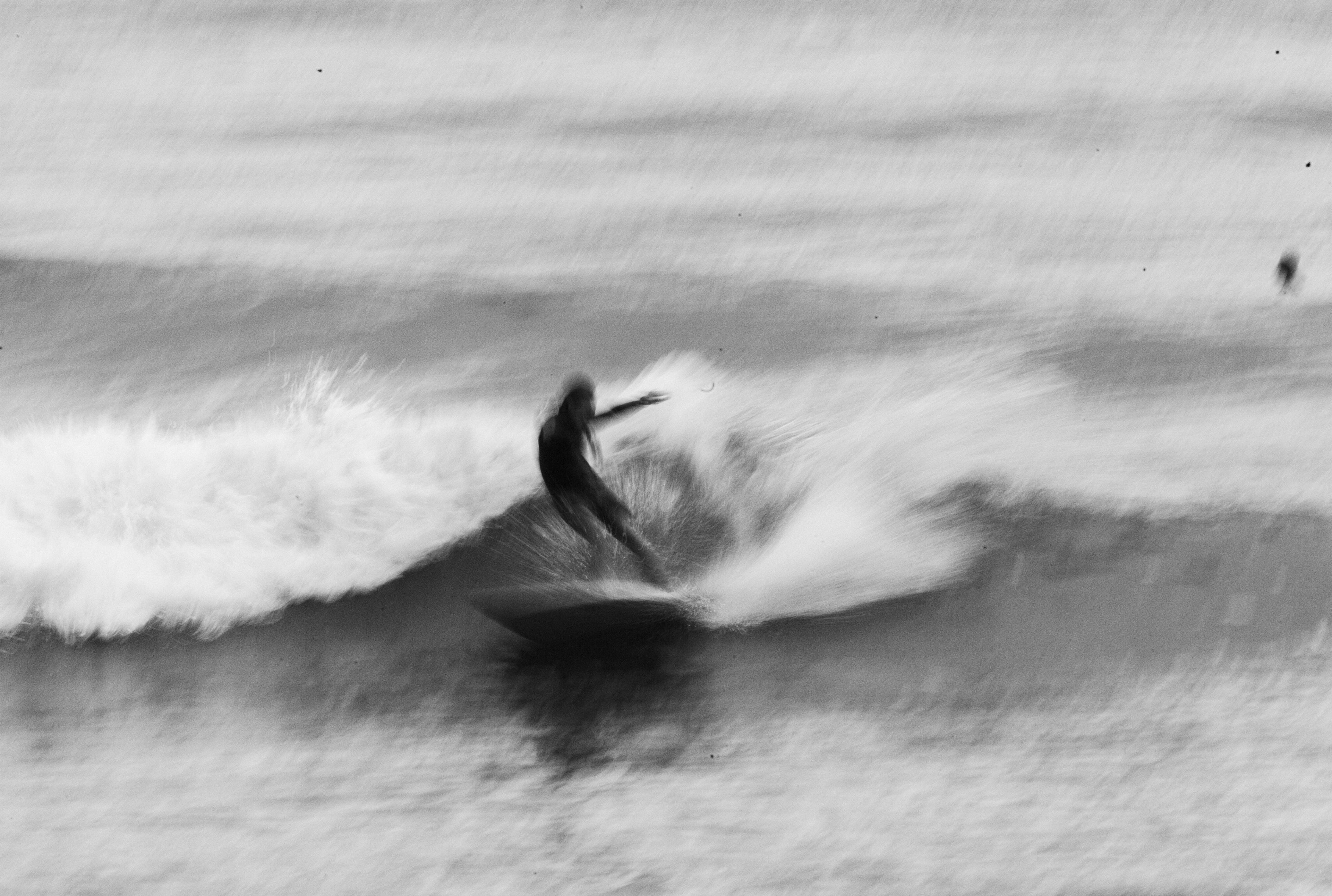 How to Warm Up Fast After a Cold-Water Surf Session - Flatrock Surf